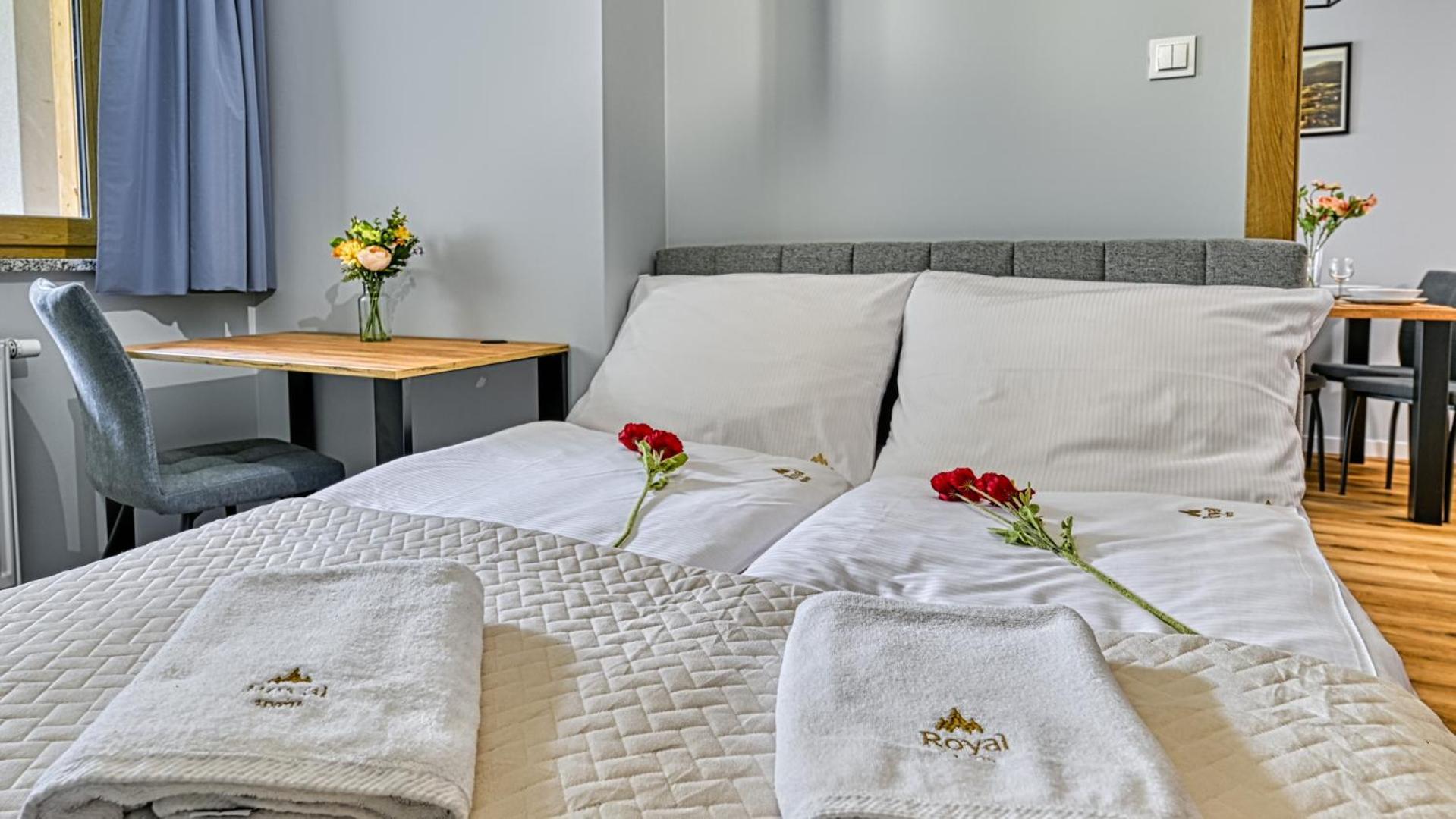 Apartamenty Royal Aparts Centrum - Kilinskiego 17A Przy Wyciagu, Blisko Szlakow Sklářská Poruba Exteriér fotografie